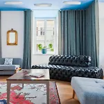 Tromostovje Apartments